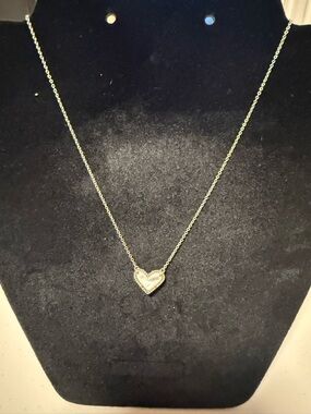 Kendra Scott Gold and mother of pearl Heart Pendant Necklace